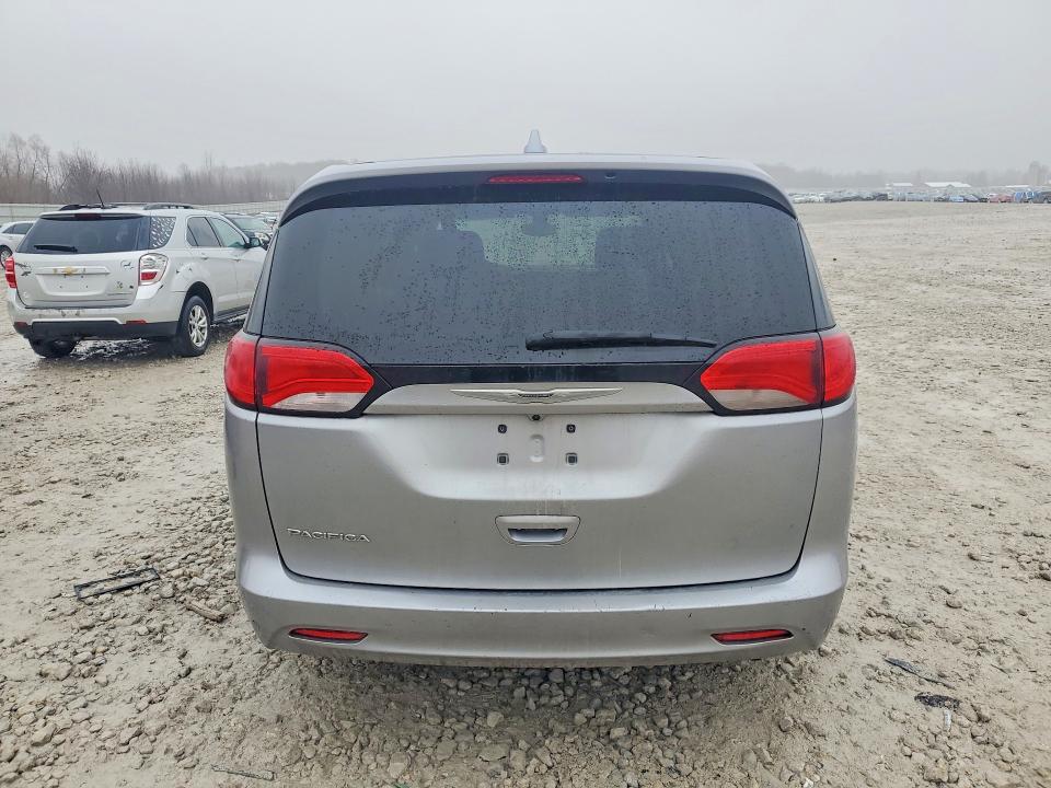 41713426 :رقم المزاد ، 2C4RC1DG9HR514989 vin ، 2017 Chrysler Pacifica مزاد بيع