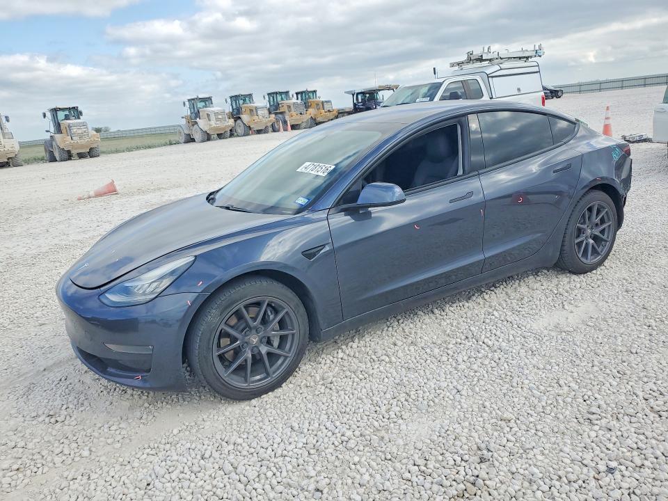 47181516 :رقم المزاد ، 5YJ3E1EB6MF848101 vin ، 2021 Tesla Model 3 مزاد بيع