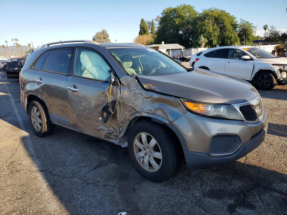79575145 :رقم المزاد ، 5XYKTDA24DG336323 vin ، 2013 Kia Sorento مزاد بيع