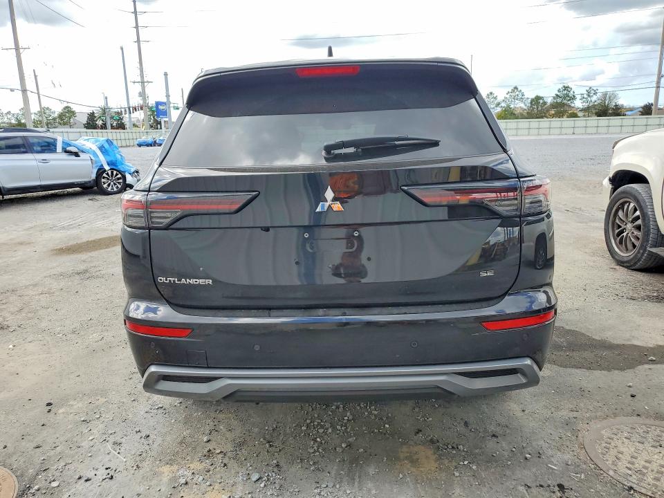 Продаж на аукціоні авто 2025 Mitsubishi Outlander, vin: JA4J3VA86SZ050147, номер лоту: 79121145