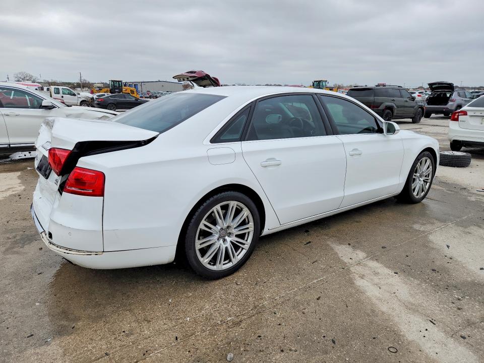 Продажа на аукционе авто 2011 Audi A8, vin: WAURVAFDXBN015746, номер лота: 41896956