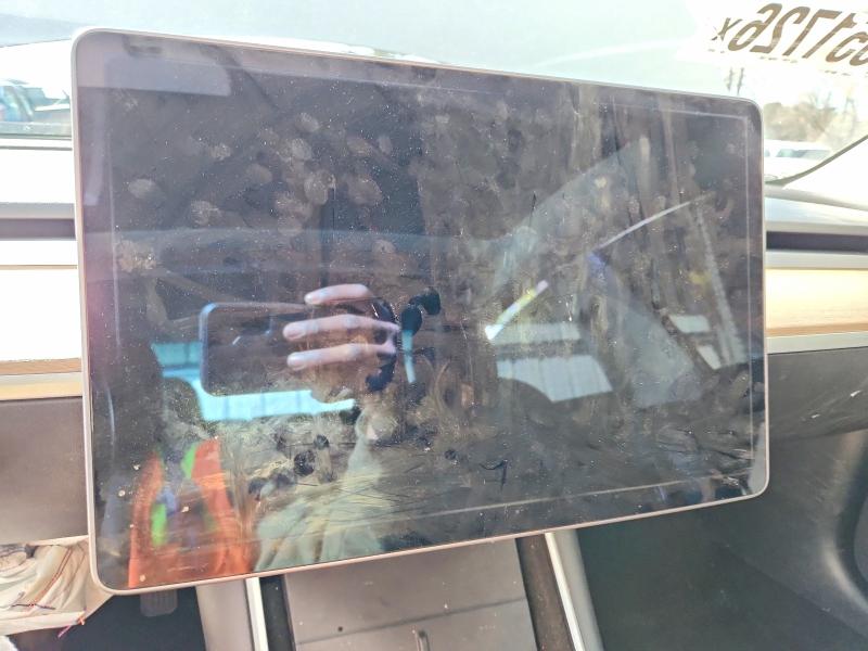 2020 Tesla Model 3 მანქანა იყიდება აუქციონზე, vin: 5YJ3E1EA2LF744923, აუქციონის ნომერი: 45551726