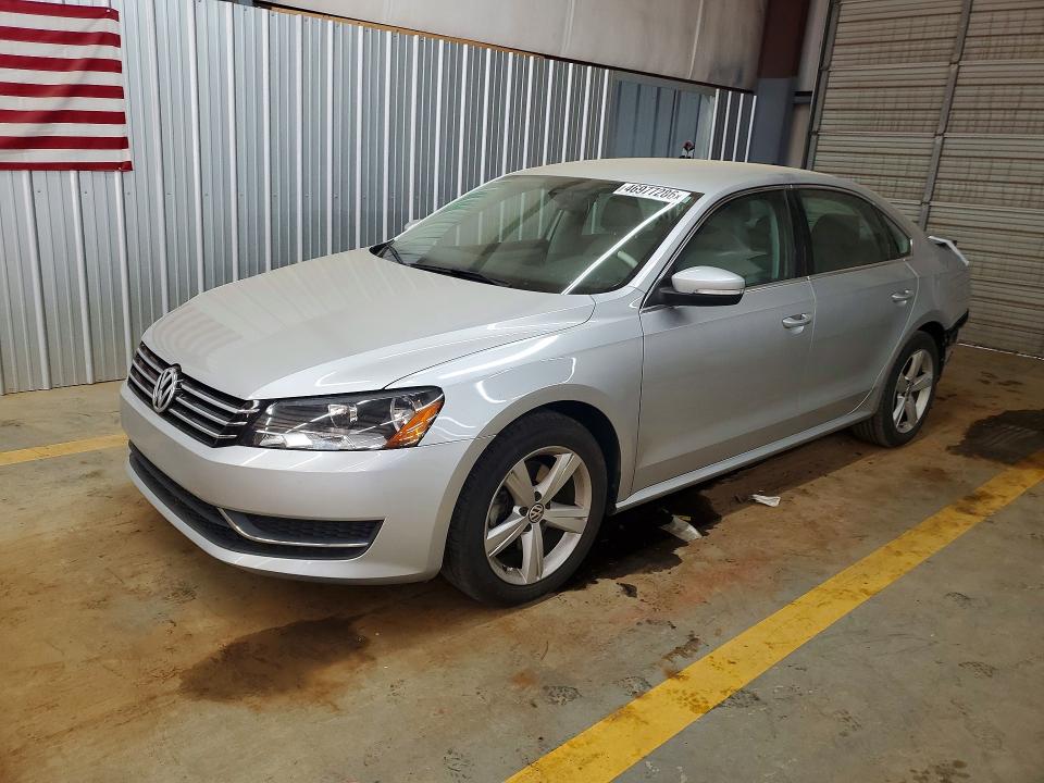 46977286 :رقم المزاد ، 1VWBP7A38DC013389 vin ، 2013 Volkswagen Passat مزاد بيع