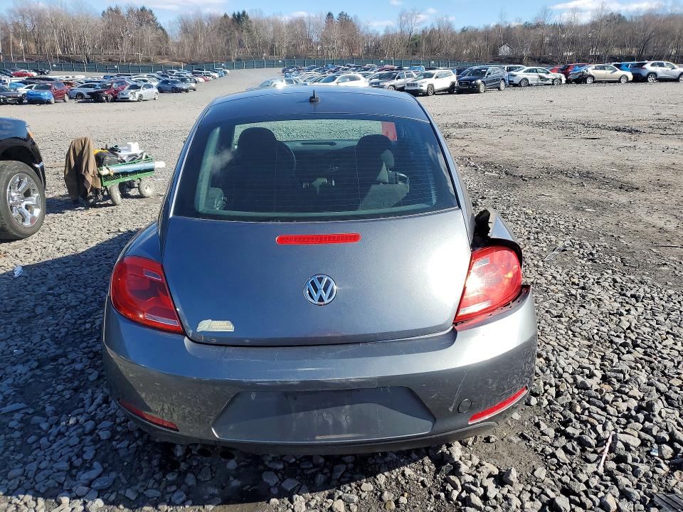 45968086 :رقم المزاد ، 3VWFP7AT7EM621339 vin ، 2014 Volkswagen Beetle مزاد بيع