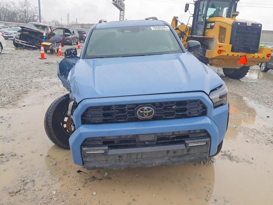 78589395 :رقم المزاد ، JTEVA5BR0S5024845 vin ، 2025 Toyota 4runner مزاد بيع