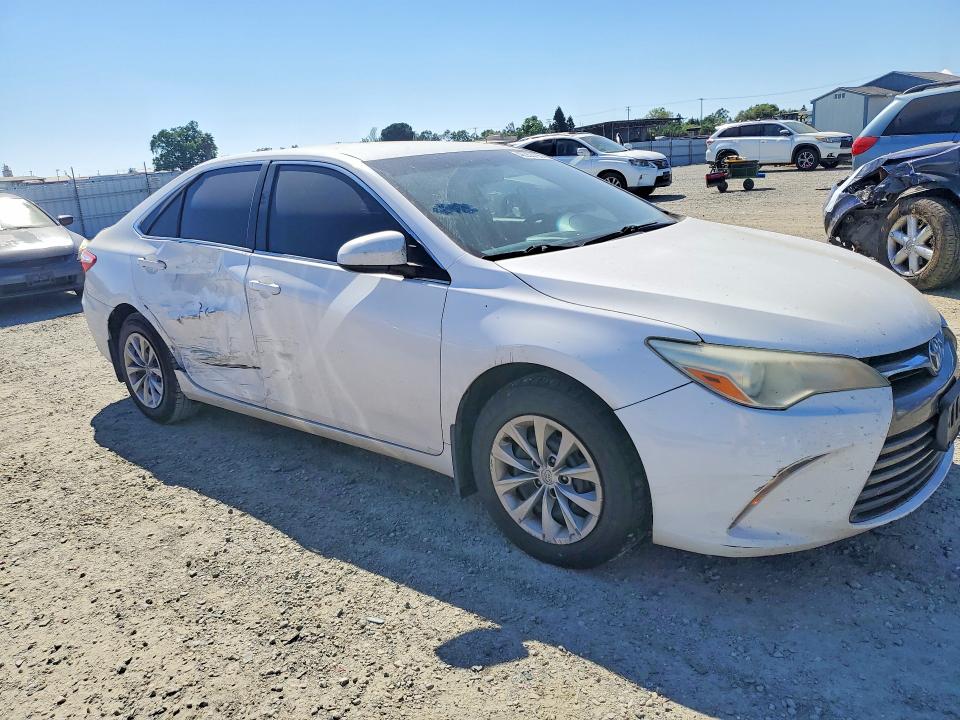 Продажа на аукционе авто 2015 Toyota Camry, vin: 4T4BF1FK6FR451720, номер лота: 46353796