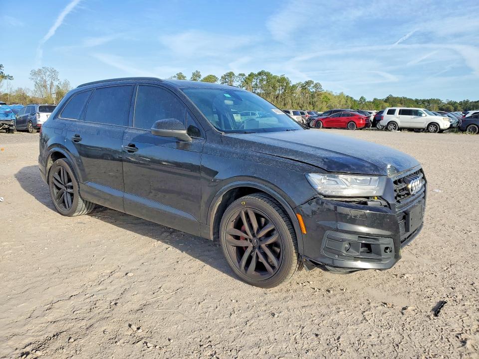 2018 Audi Q7 მანქანა იყიდება აუქციონზე, vin: WA1VABF71JD033516, აუქციონის ნომერი: 46262536
