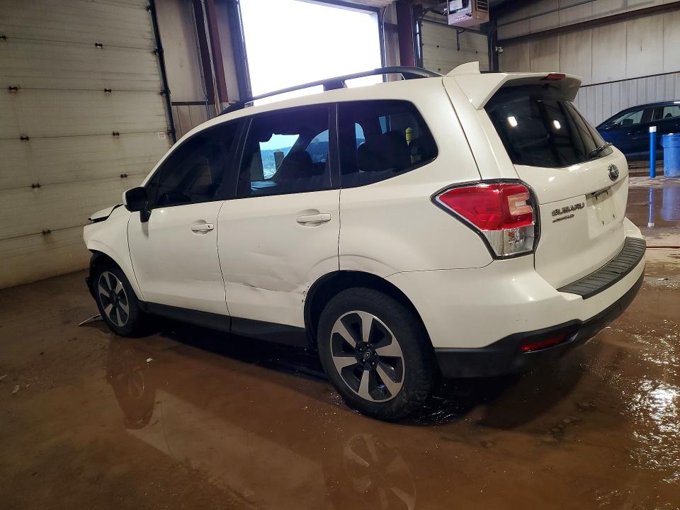 2017 Subaru Forester მანქანა იყიდება აუქციონზე, vin: JF2SJAGC2HH441607, აუქციონის ნომერი: 79628735