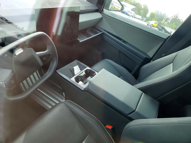 47986756 :رقم المزاد ، 7G2CEHEE9SA062089 vin ، 2025 Tesla Cybertruck مزاد بيع