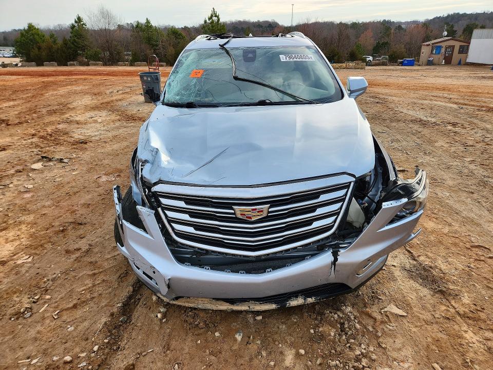79040805 :رقم المزاد ، 1GYKNBRS5HZ284494 vin ، 2017 Cadillac Xt5 مزاد بيع