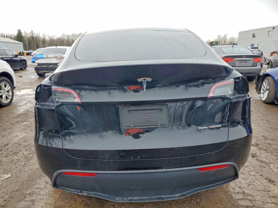 42049306 :رقم المزاد ، 7SAYGDEE6RF042054 vin ، 2024 Tesla Model Y مزاد بيع