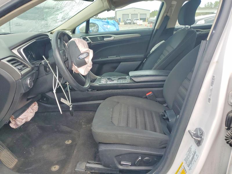 47927936 :رقم المزاد ، 3FA6P0LU4KR195873 vin ، 2019 Ford Fusion مزاد بيع
