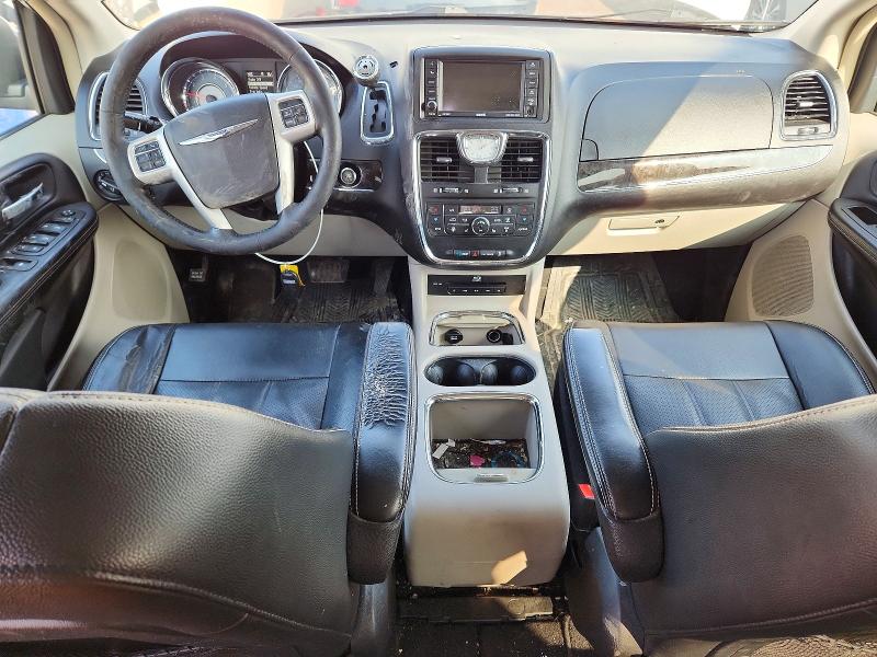41905506 :رقم المزاد ، 2C4RC1CG7FR725882 vin ، 2015 Chrysler Town & Country مزاد بيع