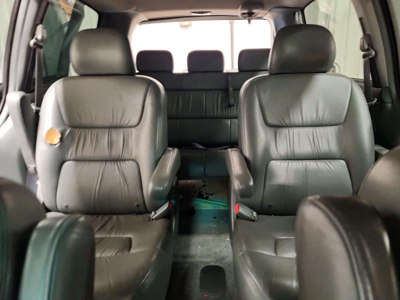 79952555 :رقم المزاد ، 5FNRL18904B020392 vin ، 2004 Honda Odyssey مزاد بيع