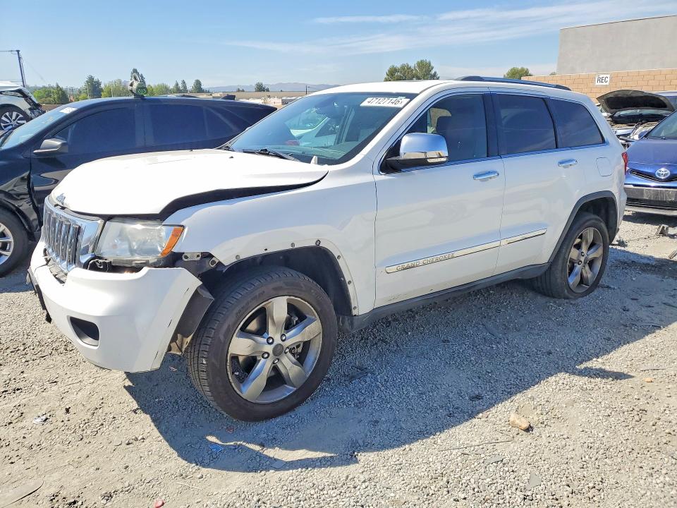 2013 Jeep Grand Cherokee მანქანა იყიდება აუქციონზე, vin: 1C4RJFCT2DC646500, აუქციონის ნომერი: 47127146