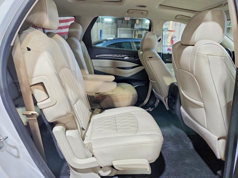 45958516 :رقم المزاد ، 5GAERDKW1NJ102821 vin ، 2022 Buick Enclave مزاد بيع