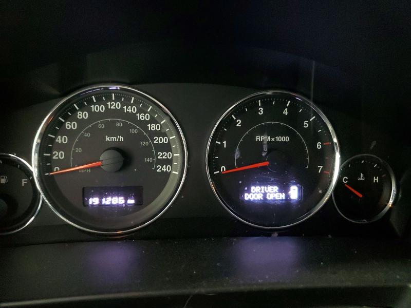 2010 Jeep Commander მანქანა იყიდება აუქციონზე, vin: 1J4RG4GK6AC104407, აუქციონის ნომერი: 41661656