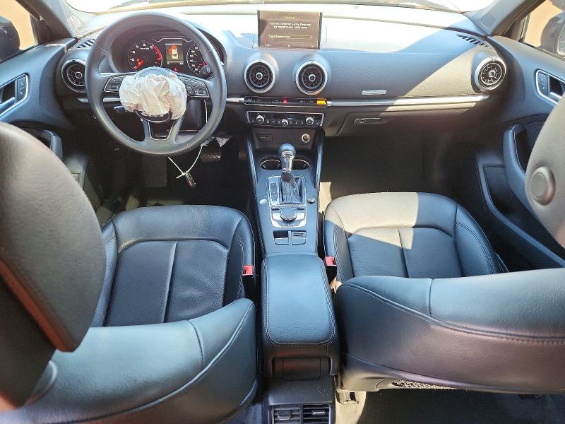 46239096 :رقم المزاد ، WAUBEGFF9LA102858 vin ، 2020 Audi A3 مزاد بيع
