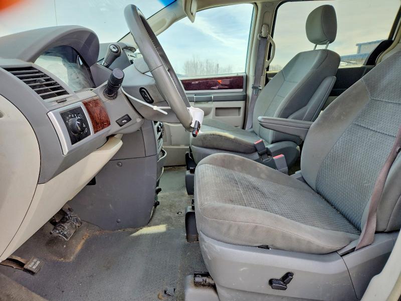 Продажа на аукционе авто 2009 Chrysler Town & Country, vin: 2A8HR54139R673742, номер лота: 45555236