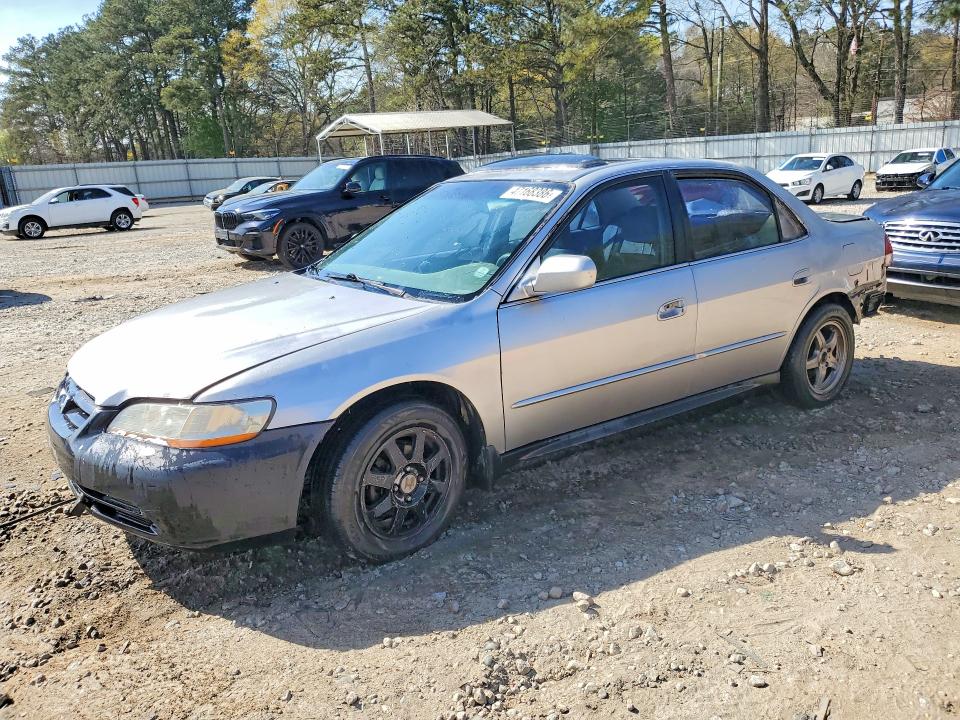 47168386 :رقم المزاد ، JHMCG56722C028215 vin ، 2002 Honda Accord مزاد بيع