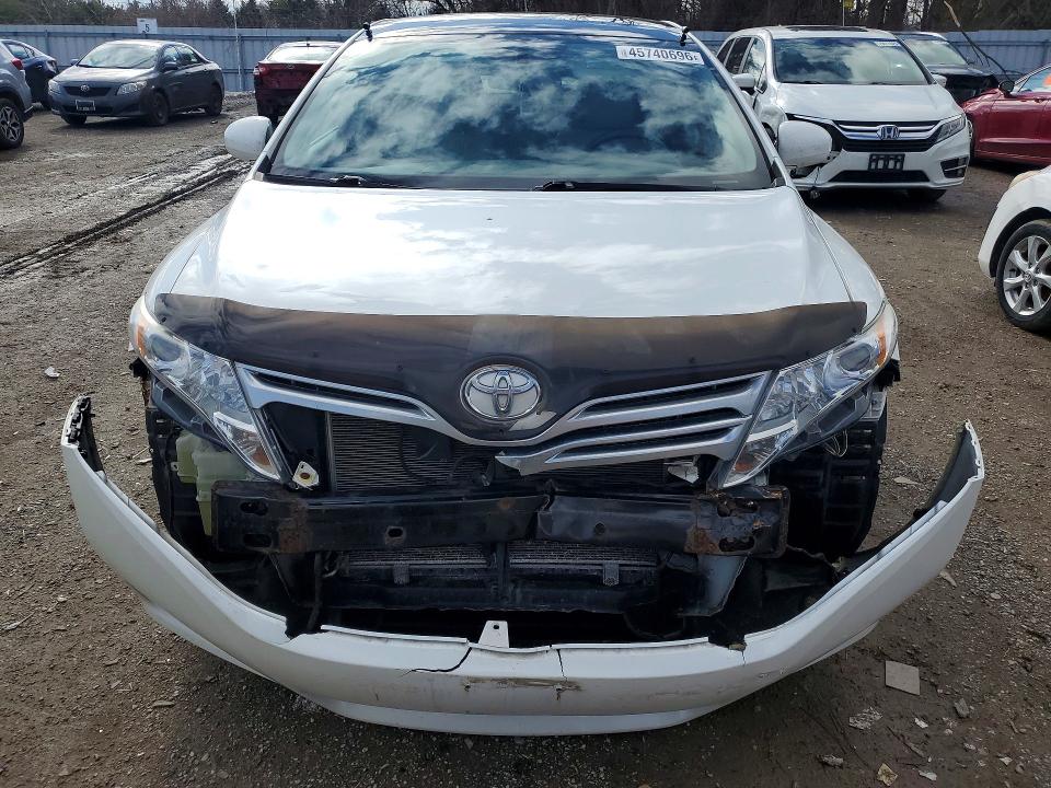 45740696 :رقم المزاد ، 4T3ZK3BB4BU037259 vin ، 2011 Toyota Venza مزاد بيع