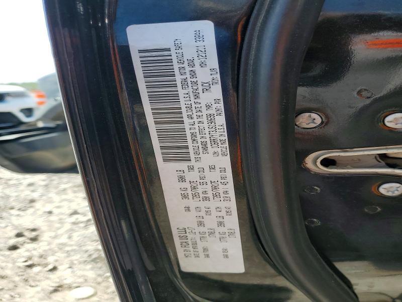 47249186 :رقم المزاد ، 1C6RR7YT3JS190698 vin ، 2018 Ram 1500 مزاد بيع