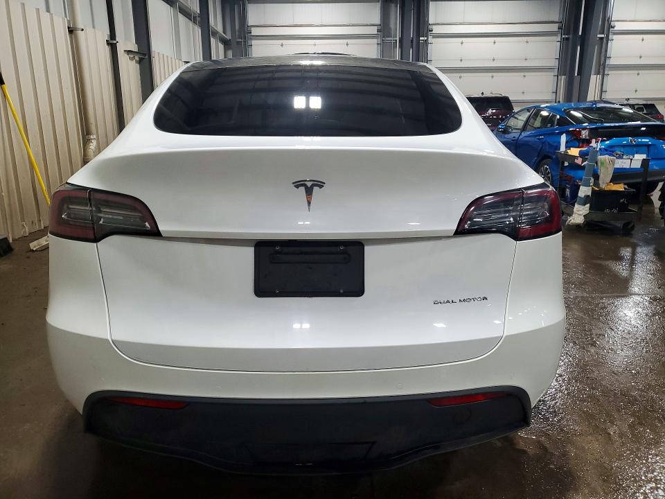 45666446 :رقم المزاد ، 5YJYGDEE7LF021847 vin ، 2020 Tesla Model Y مزاد بيع