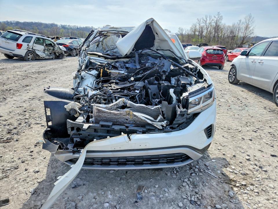 Продаж на аукціоні авто 2021 Volkswagen Atlas Cross Sport, vin: 1V2BC2CA1MC220654, номер лоту: 47615086
