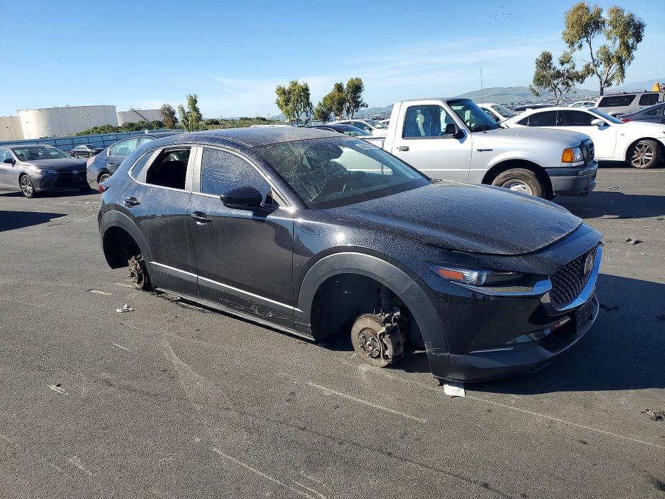 46527876 :رقم المزاد ، 3MVDMABL8MM248209 vin ، 2021 Mazda Cx-30 مزاد بيع