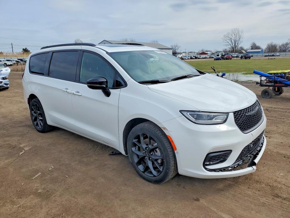 Aukcja sprzedaży 2023 Chrysler Pacifica, vin: 2C4RC3GGXPR544766, numer aukcji: 47532436