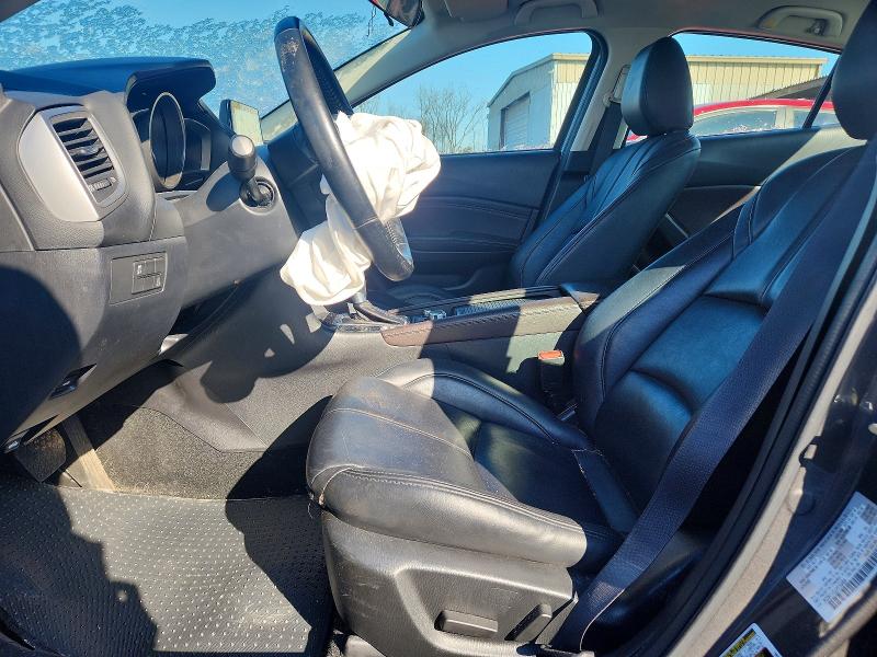 Продажа на аукционе авто 2018 Mazda 3, vin: 3MZBN1V33JM159464, номер лота: 79736685