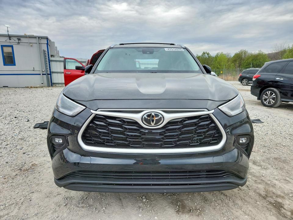 2021 Toyota Highlander მანქანა იყიდება აუქციონზე, vin: 5TDGZRBH3MS559136, აუქციონის ნომერი: 47512676