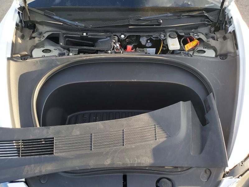 2025 Tesla Model 3 მანქანა იყიდება აუქციონზე, vin: 5YJ3E1EA0SF928997, აუქციონის ნომერი: 79758825