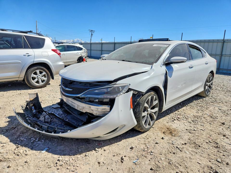 2015 Chrysler 200 მანქანა იყიდება აუქციონზე, vin: 1C3CCCEG8FN542832, აუქციონის ნომერი: 46049426