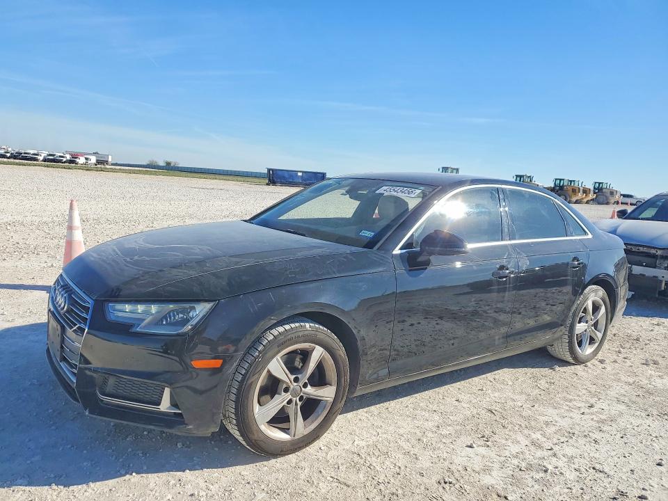 45543456 :رقم المزاد ، WAUGMAF45KA013081 vin ، 2019 Audi A4 مزاد بيع