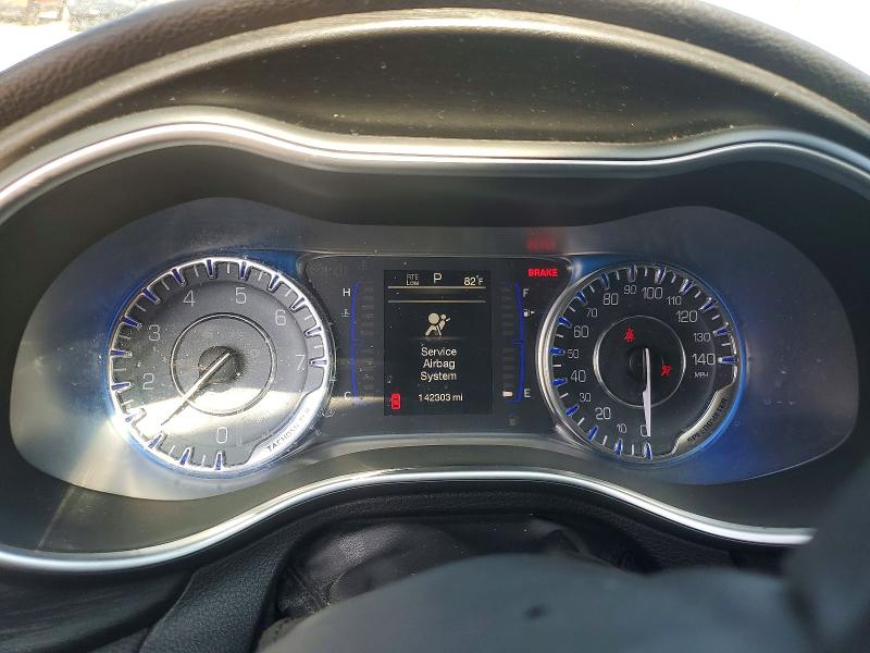 Продажа на аукционе авто 2015 Chrysler 200, vin: 1C3CCCAB2FN660059, номер лота: 46742416