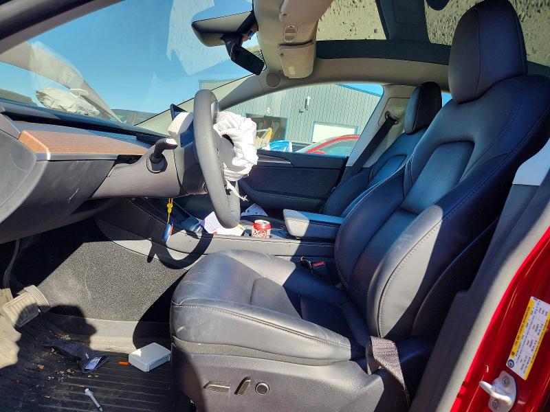 46763736 :رقم المزاد ، 7SAYGAEE7RF185528 vin ، 2024 Tesla Model Y مزاد بيع