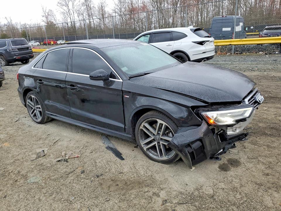 Продаж на аукціоні авто 2017 Audi A3, vin: WAUJ8GFF2H1026958, номер лоту: 46987456