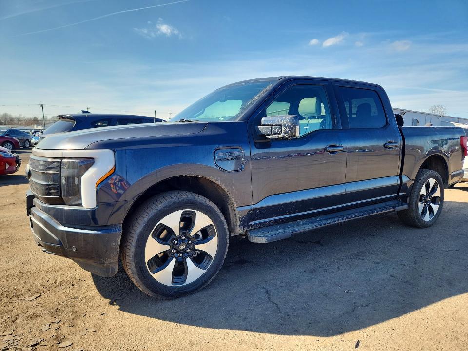 Продажа на аукционе авто 2022 Ford F150, vin: 1FT6W1EV7NWG03499, номер лота: 49285816