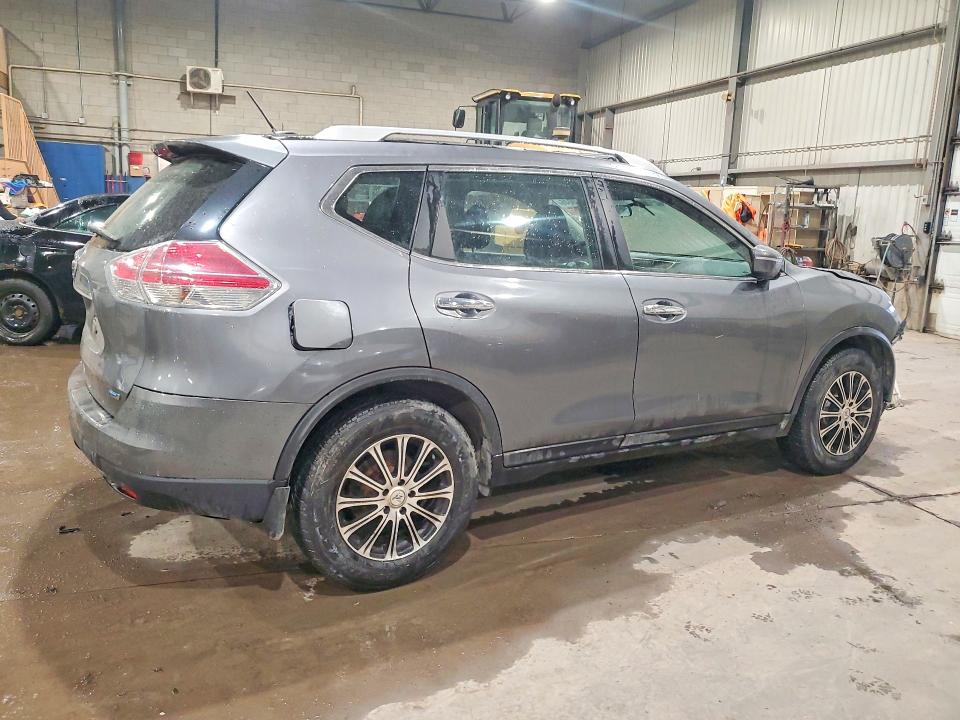 45670046 :رقم المزاد ، 5N1AT2MT8FC762944 vin ، 2015 Nissan Rogue مزاد بيع