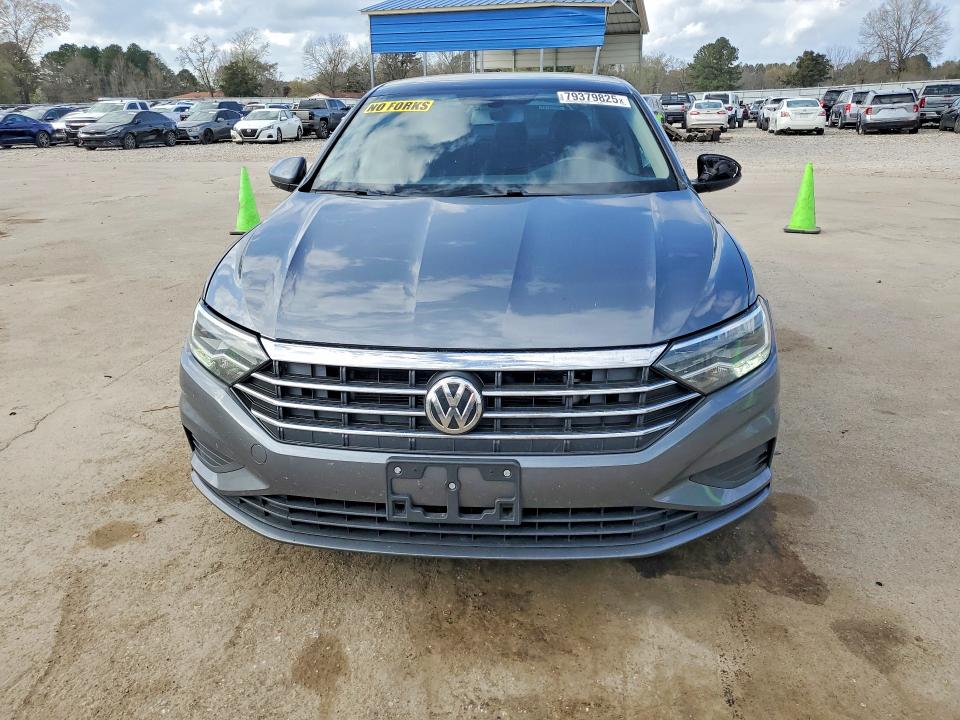 79379825 :رقم المزاد ، 3VWCB7BU8KM132761 vin ، 2019 Volkswagen Jetta مزاد بيع