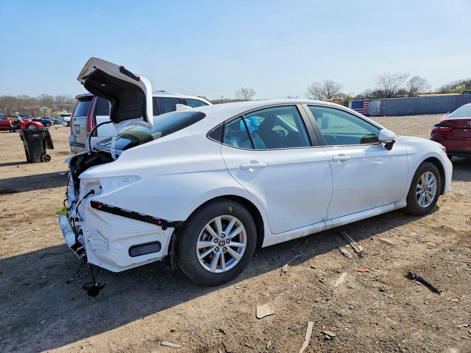 2025 Toyota Camry მანქანა იყიდება აუქციონზე, vin: 4T1DAACK1SU645670, აუქციონის ნომერი: 47878626
