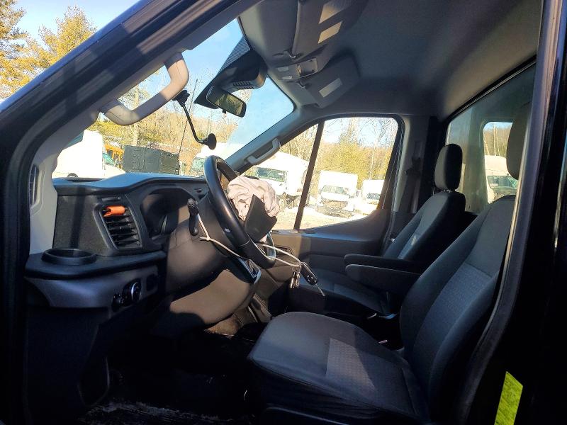 49593996 :رقم المزاد ، 1FDRU8ZG8NKA02404 vin ، 2022 Ford Transit U مزاد بيع