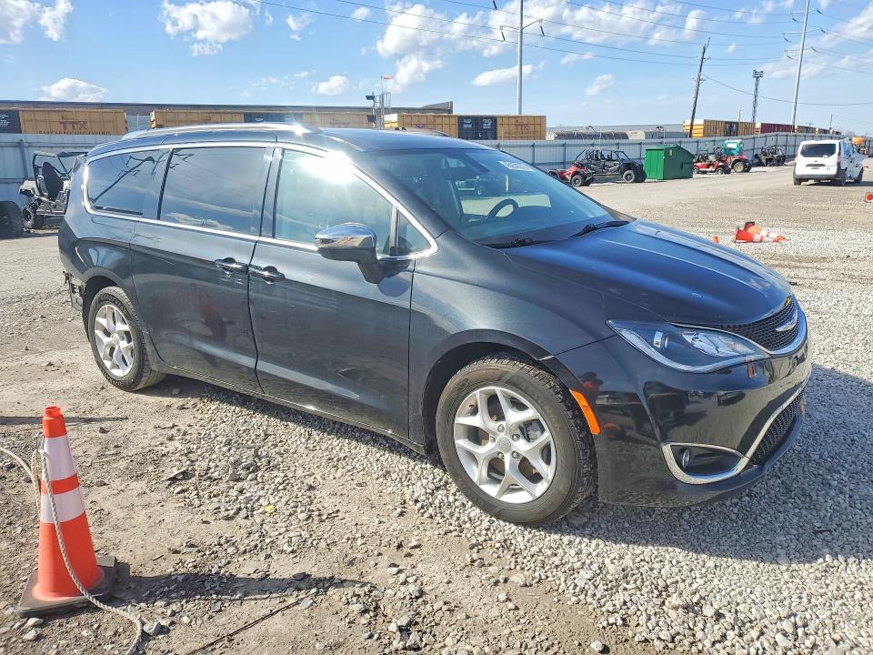 Продажа на аукционе авто 2020 Chrysler Pacifica, vin: 2C4RC1GG0LR127848, номер лота: 45950376