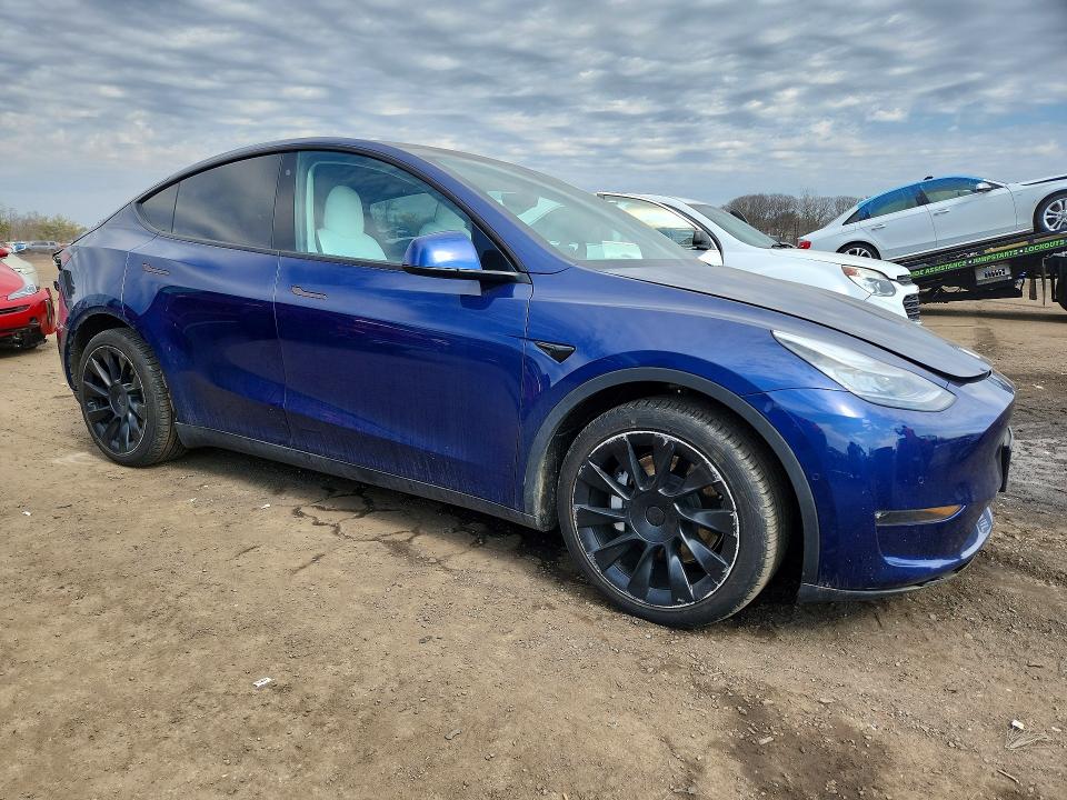 2020 Tesla Model Y მანქანა იყიდება აუქციონზე, vin: 5YJYGDEE9LF042795, აუქციონის ნომერი: 41964016
