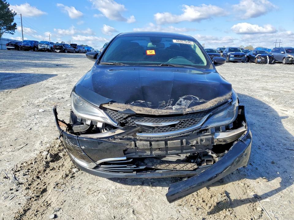 46351636 :رقم المزاد ، 1C3CCCABXFN580041 vin ، 2015 Chrysler 200 مزاد بيع