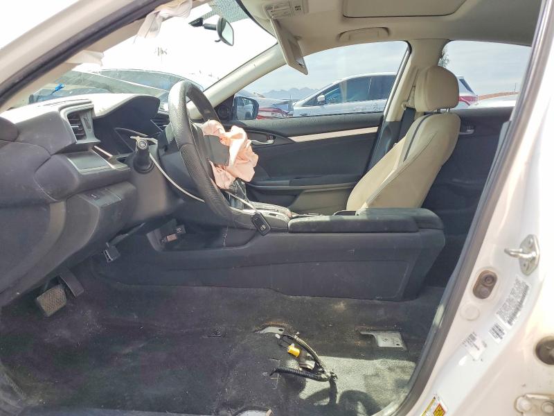 47764076 :رقم المزاد ، 19XFC2F74JE208120 vin ، 2018 Honda Civic مزاد بيع