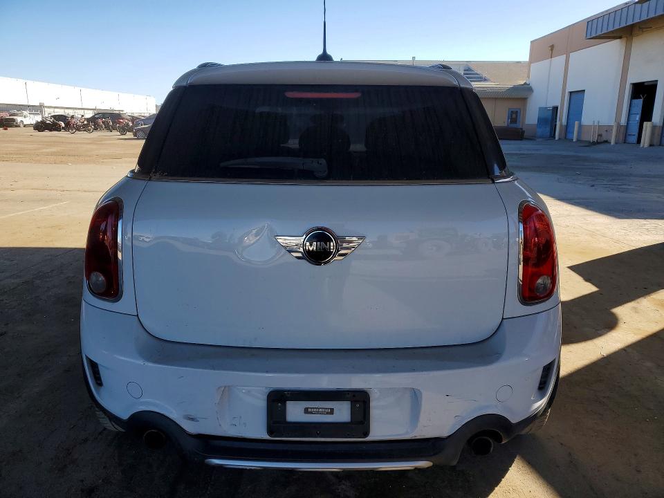 Продажа на аукционе авто 2015 Mini Cooper, vin: WMWZC5C58FWT37506, номер лота: 47268776