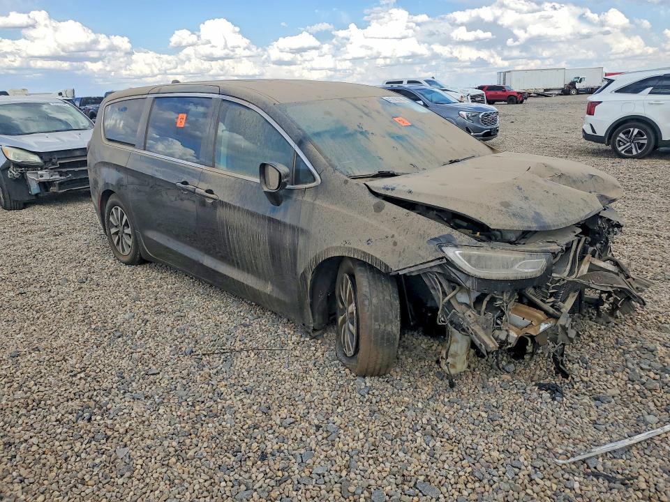 41746706 :رقم المزاد ، 2C4RC1L77NR164047 vin ، 2022 Chrysler Pacifica مزاد بيع
