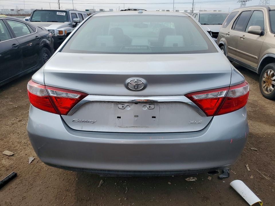 46931586 :رقم المزاد ، 4T1BF1FKXFU936159 vin ، 2015 Toyota Camry مزاد بيع
